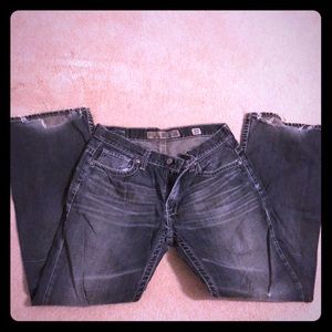 BKE BUCKLE JEANS SIZE 32 “Carter”